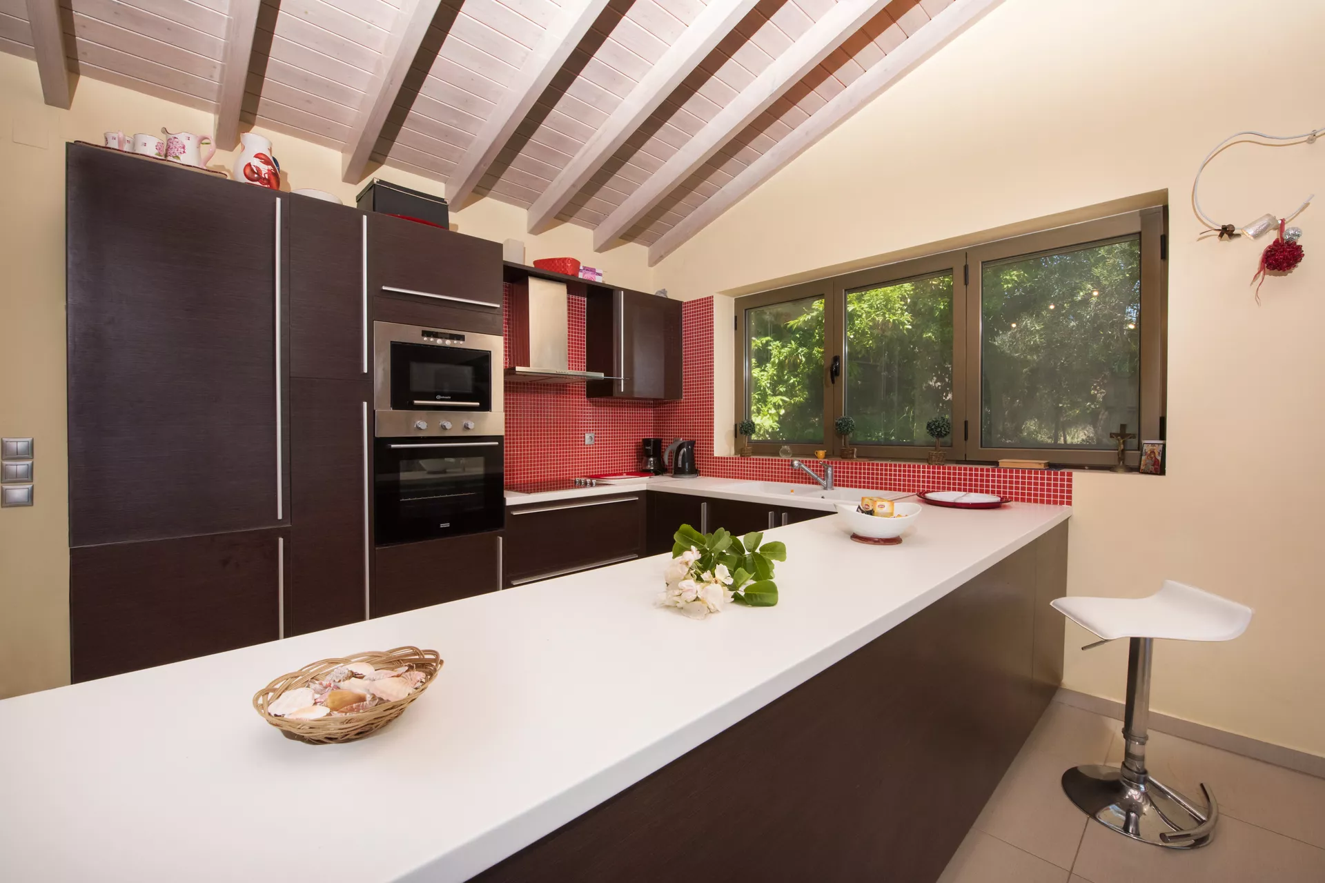 Tiara Holidays - Batelo Hotel - Panoramic Penthouse with Infinity Seaview - kitchen